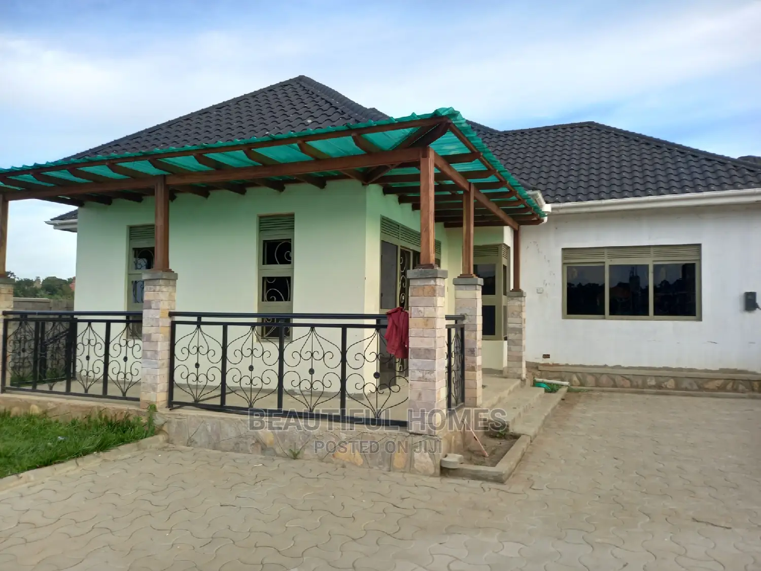 Furnished 4bdrm Bungalow in Kyaliwajjara, Central Division for sale in Central Division