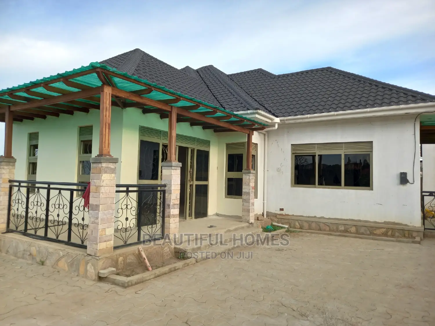 Furnished 4bdrm House in Kyaliwajjara, Kira for sale in Kira