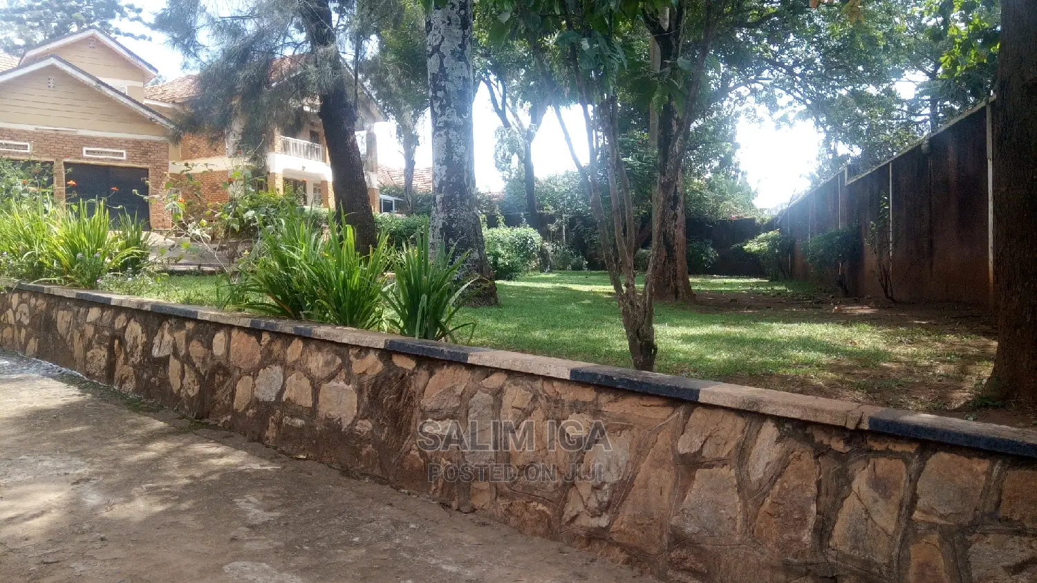 4bdrm Duplex in Kololo Property, Central Division for rent in Central Division