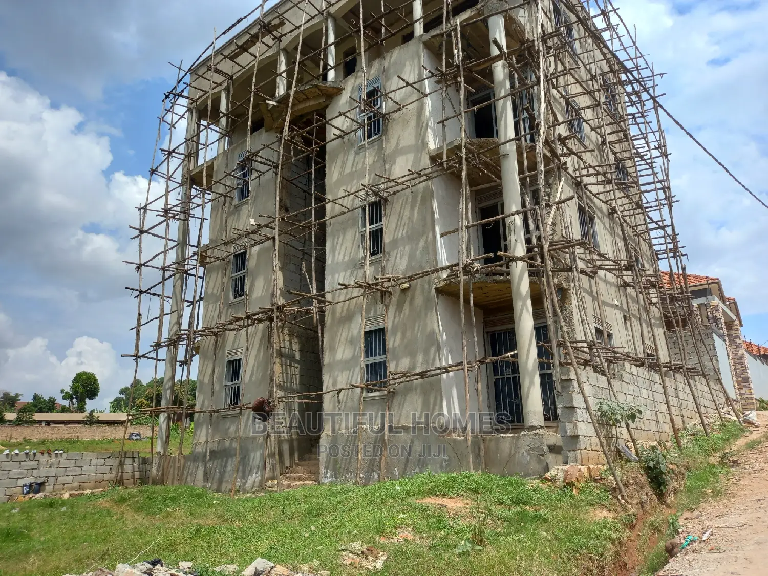 Furnished 1bdrm Apartment in Kira for sale in Kira