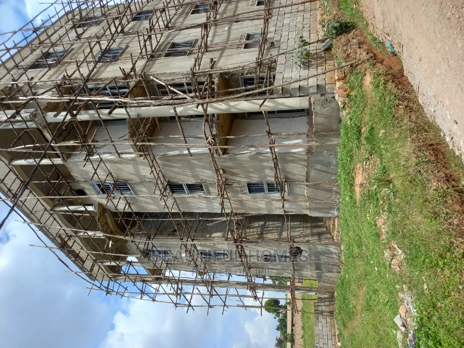 Furnished 1bdrm Apartment in Kira for sale in Kira