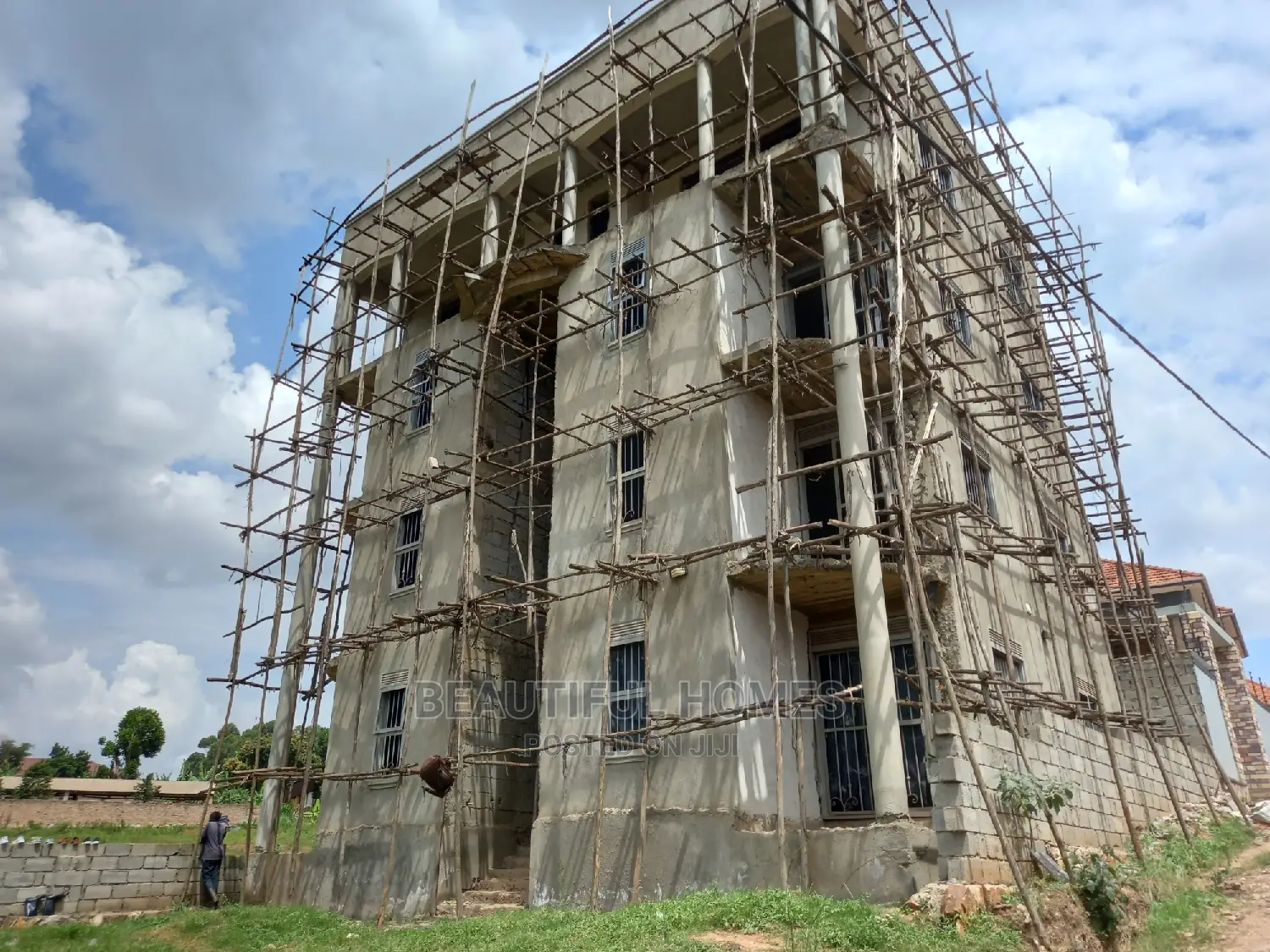 Furnished 1bdrm Block of Flats in Kira Town for sale in Kira