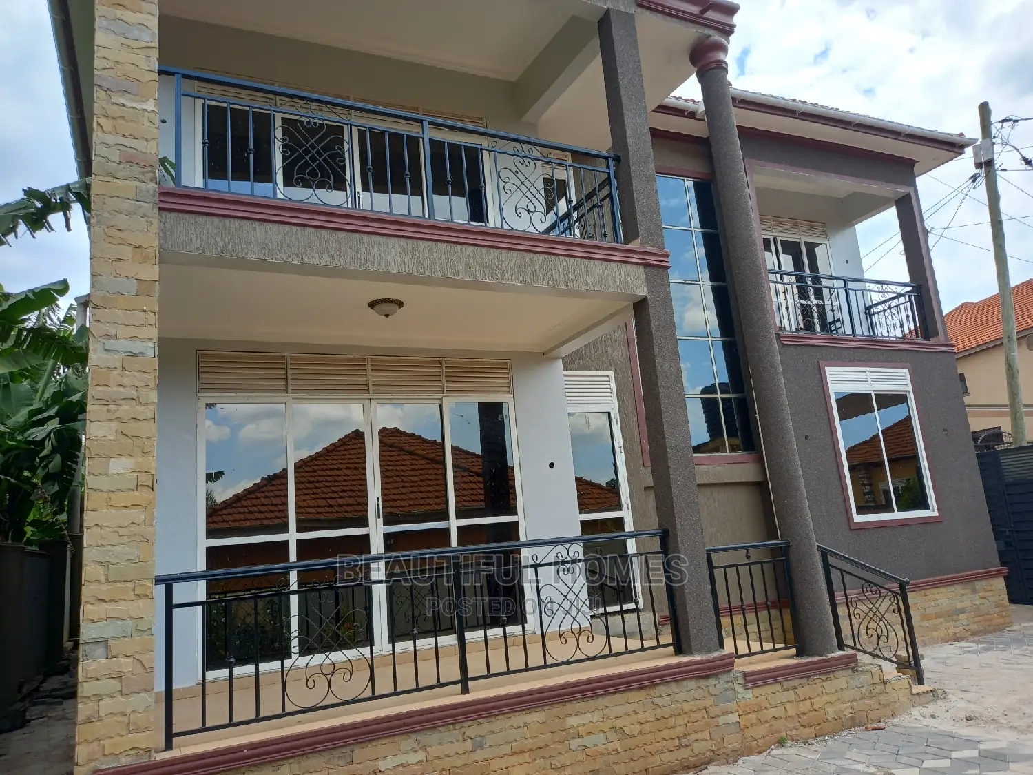Furnished 5bdrm Mansion in Kira for sale in Kira