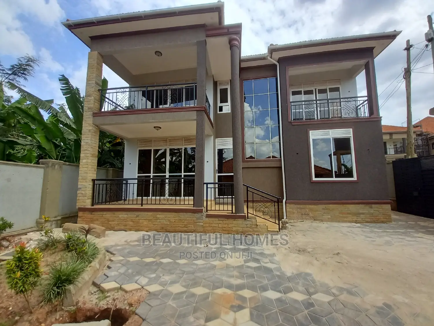 Furnished 5bdrm Mansion in Kira for sale in Kira