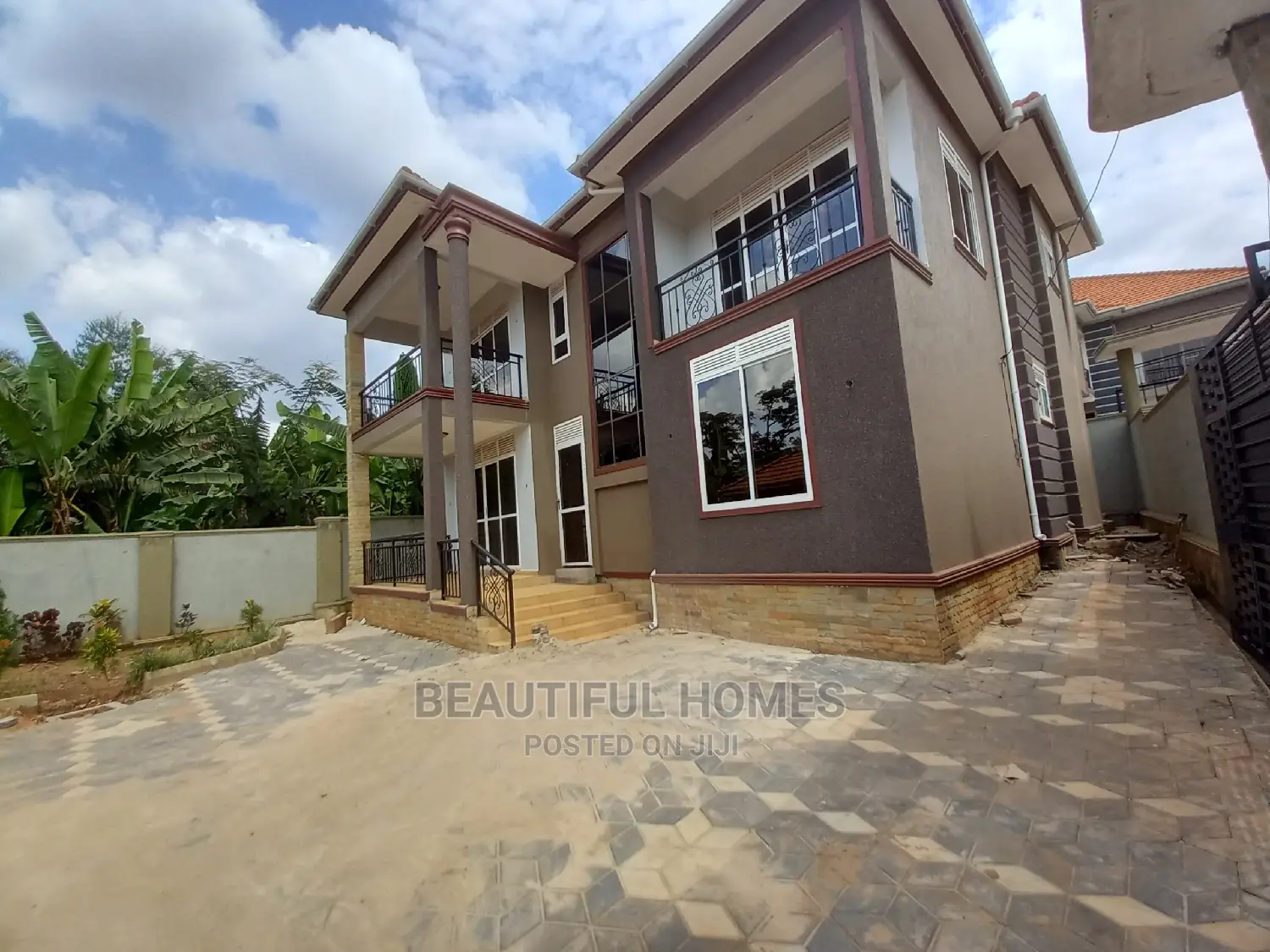 Furnished 5bdrm House in Kira for sale in Kira