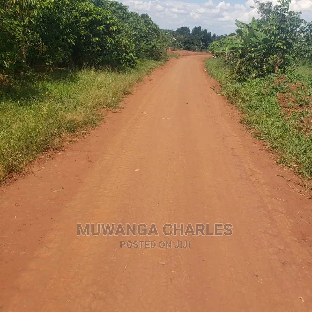 4acres of Land in Zirobwe on Quick Sale in Central Division