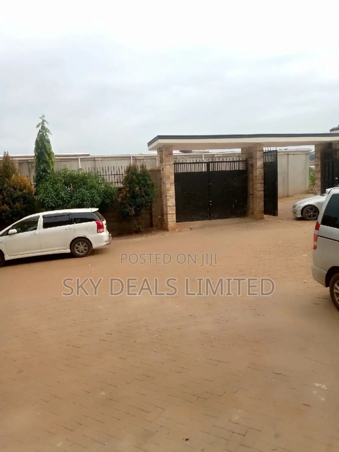 3bdrm Bungalow in Kayanja Ring, Nakawa for rent in Nakawa