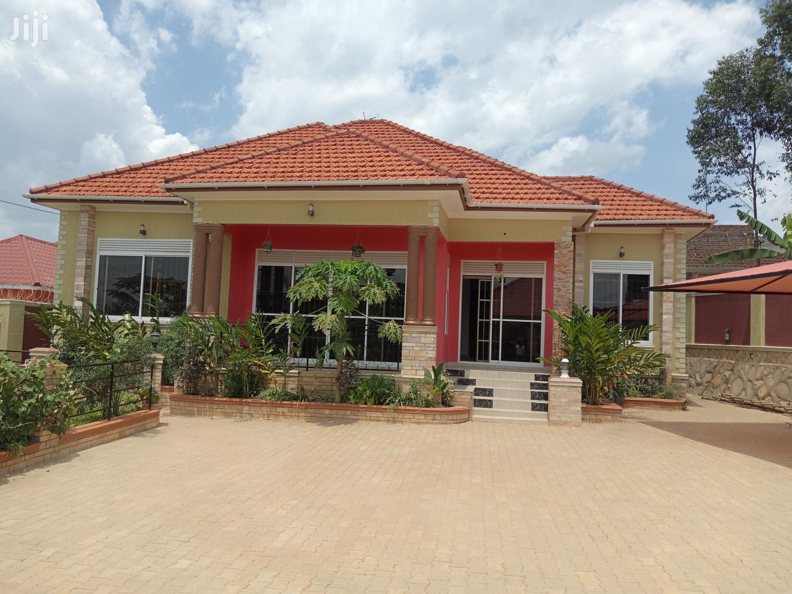 Kiraa's Exceptional Pretty House on Sell in Kampala
