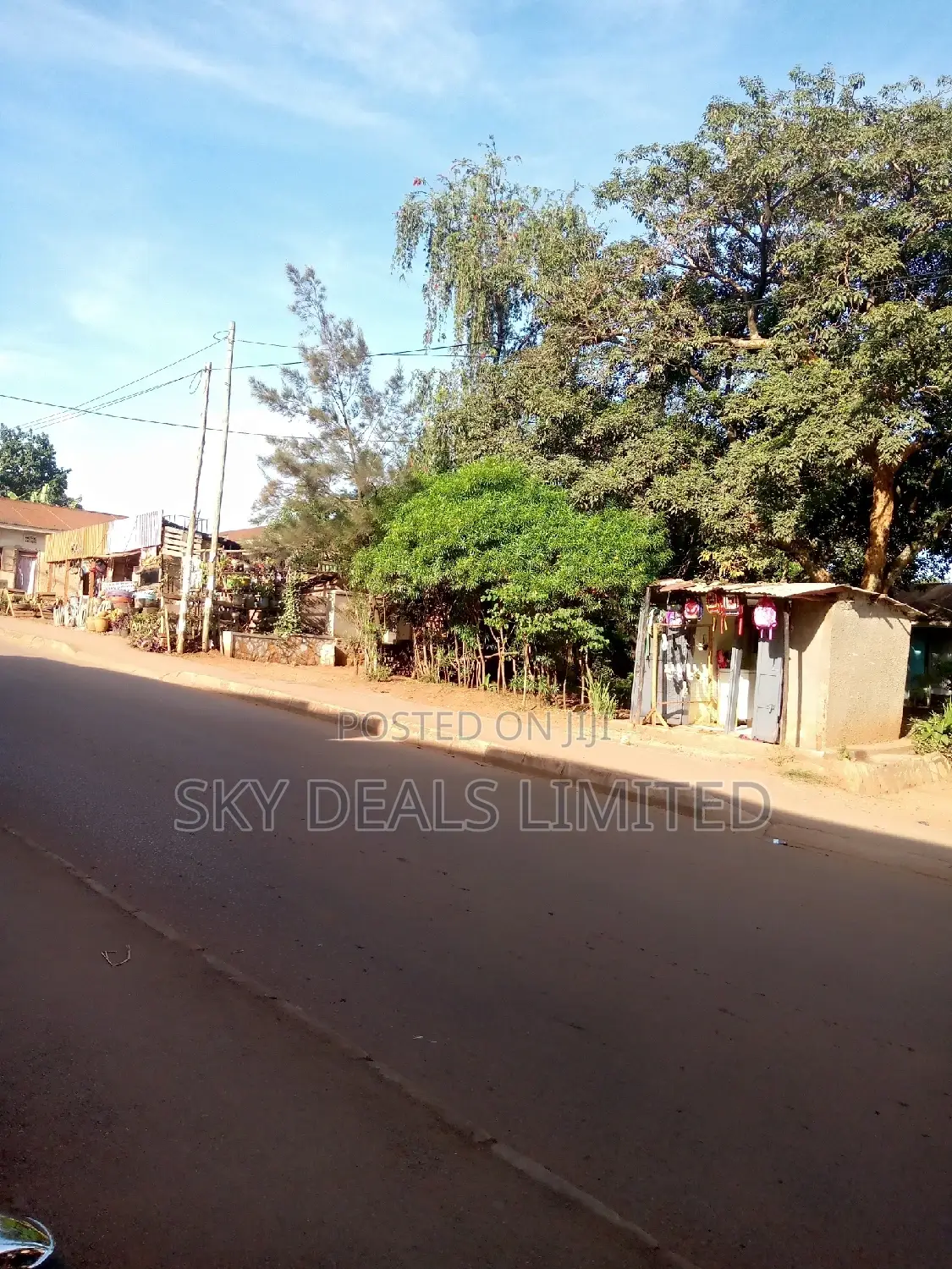 100by50ft Plot on Sale in Nakawa