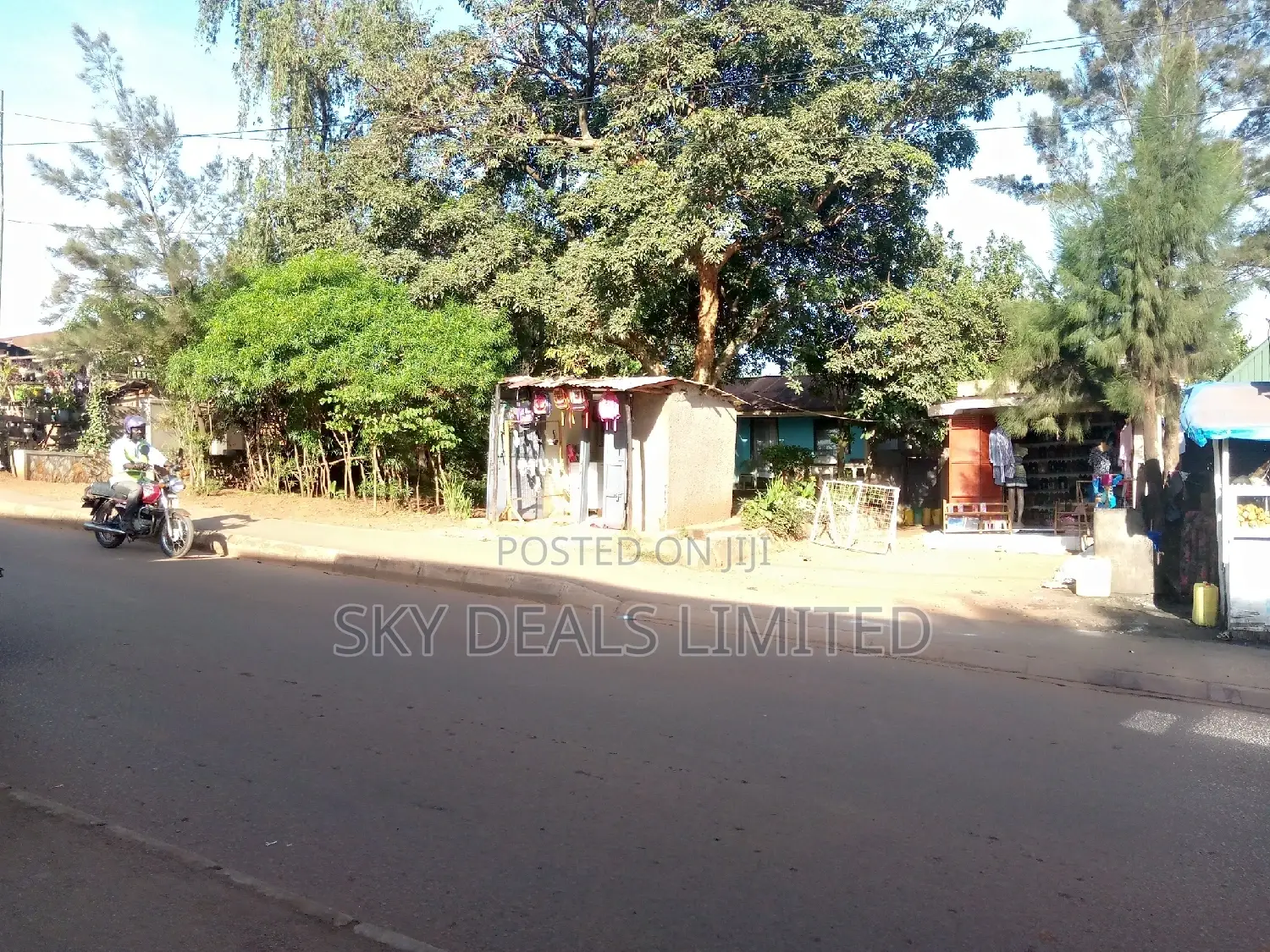 100by50ft Plot on Sale in Nakawa