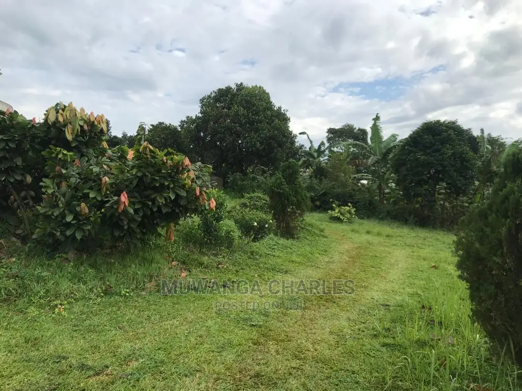 Plots in Kira Kitukutwe on Sale in Central Division