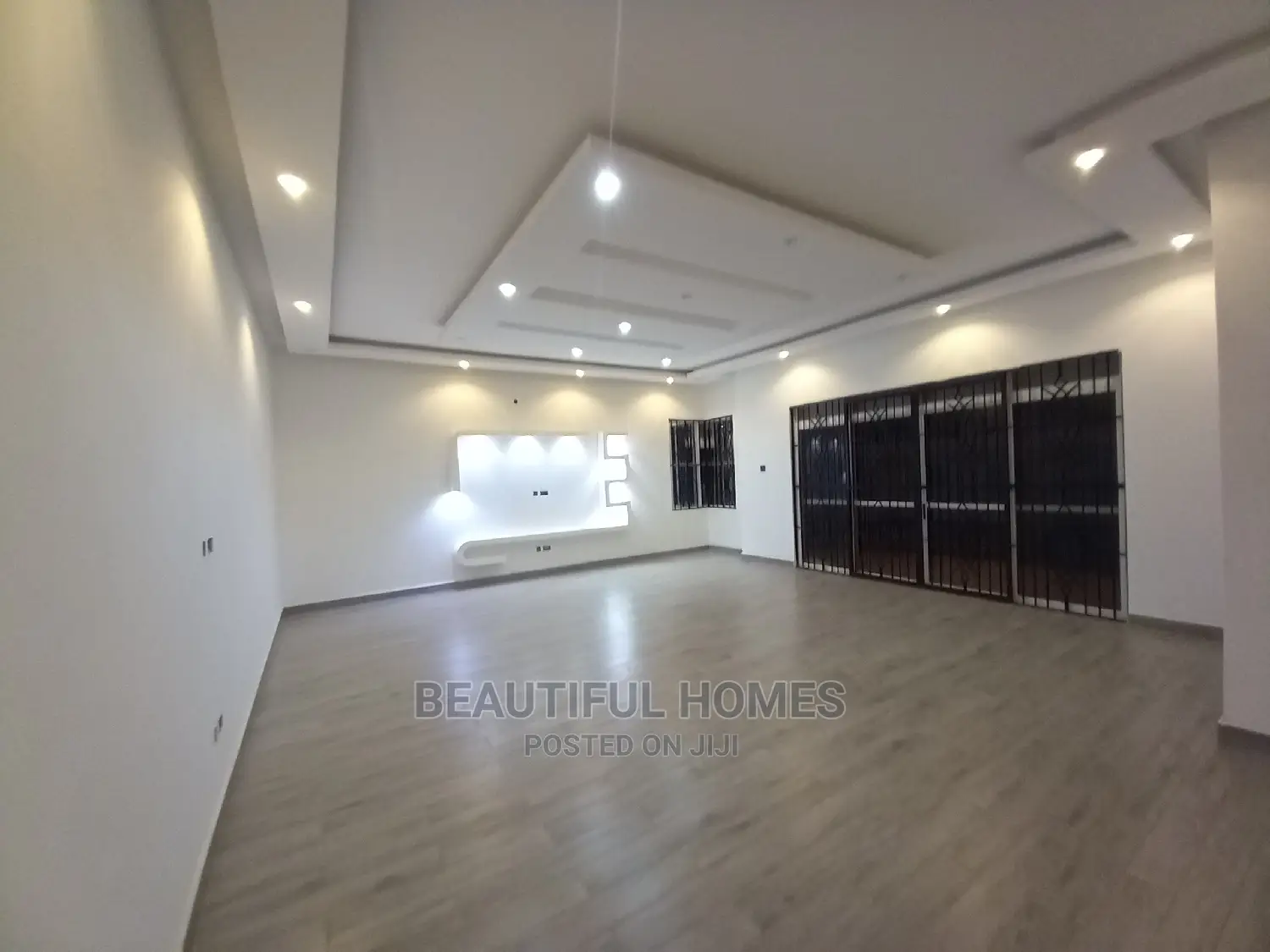 Furnished 6bdrm House in Kira for sale in Kira