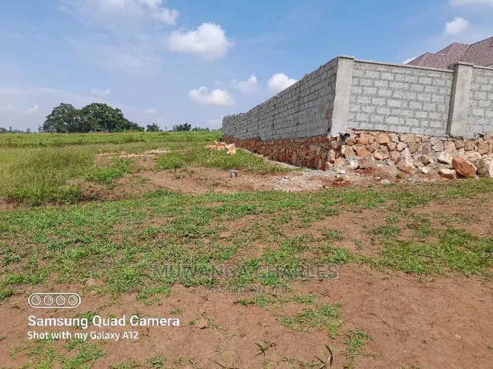 Plot in Kungu on Quick Sale in Central Division