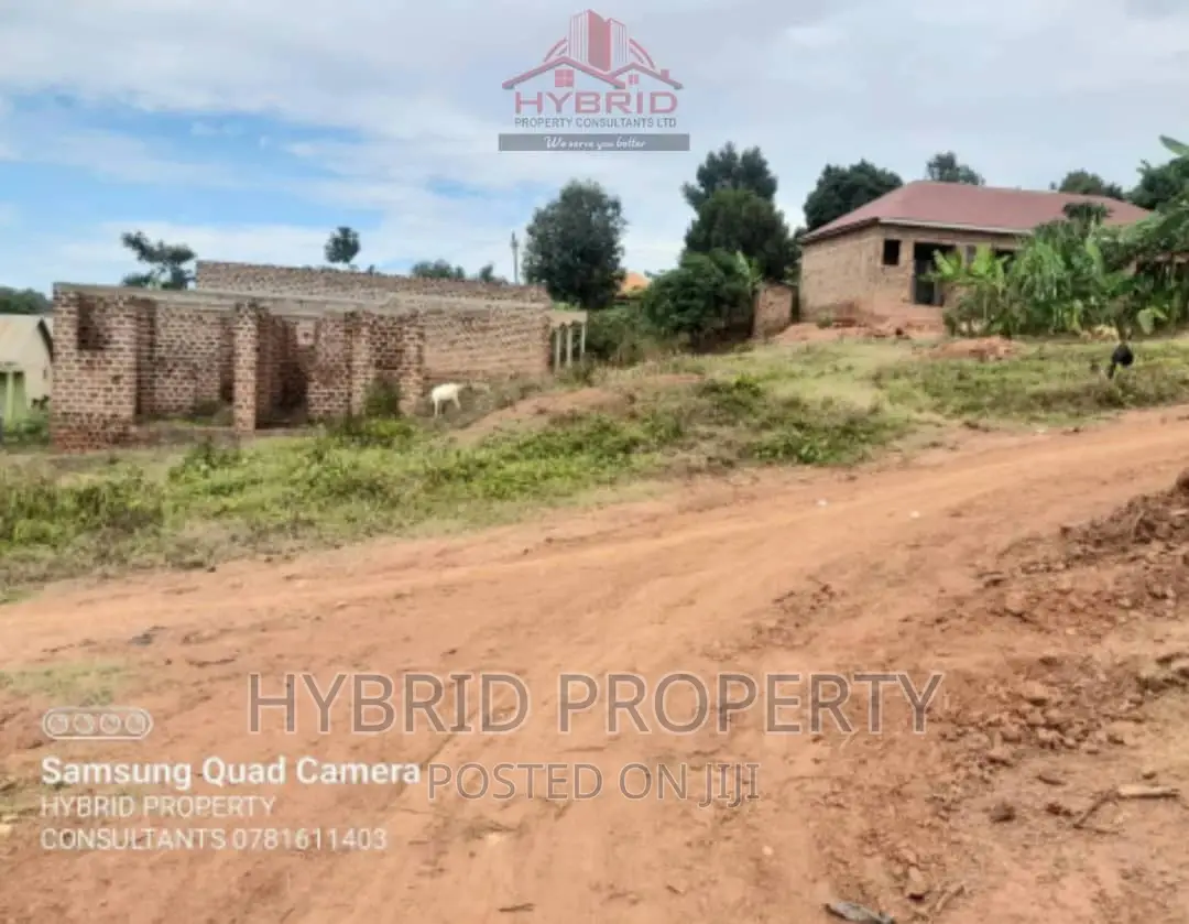 Prime Plots for Sale at Buddo~Sumba Town Estate~Masaka Rd in Nsangi
