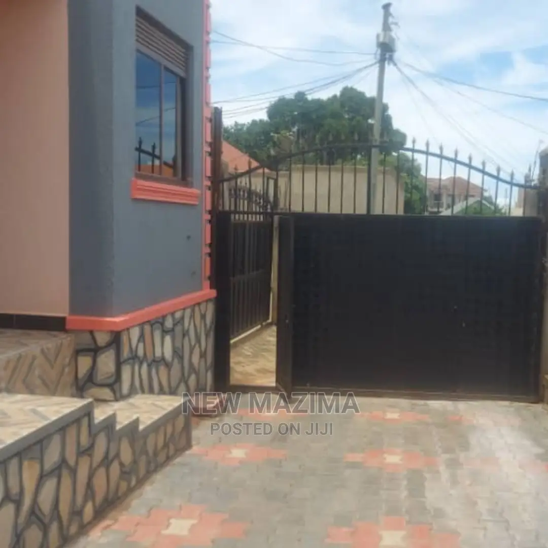 3bdrm House in Munyonyo Heights, Central Division for sale in Central Division