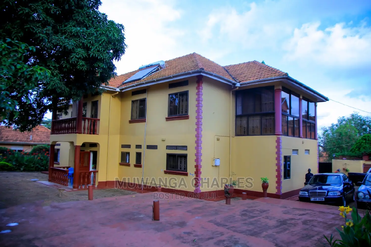 8bdrm Duplex in Fs Properties Ltd, Central Division for rent in Central Division