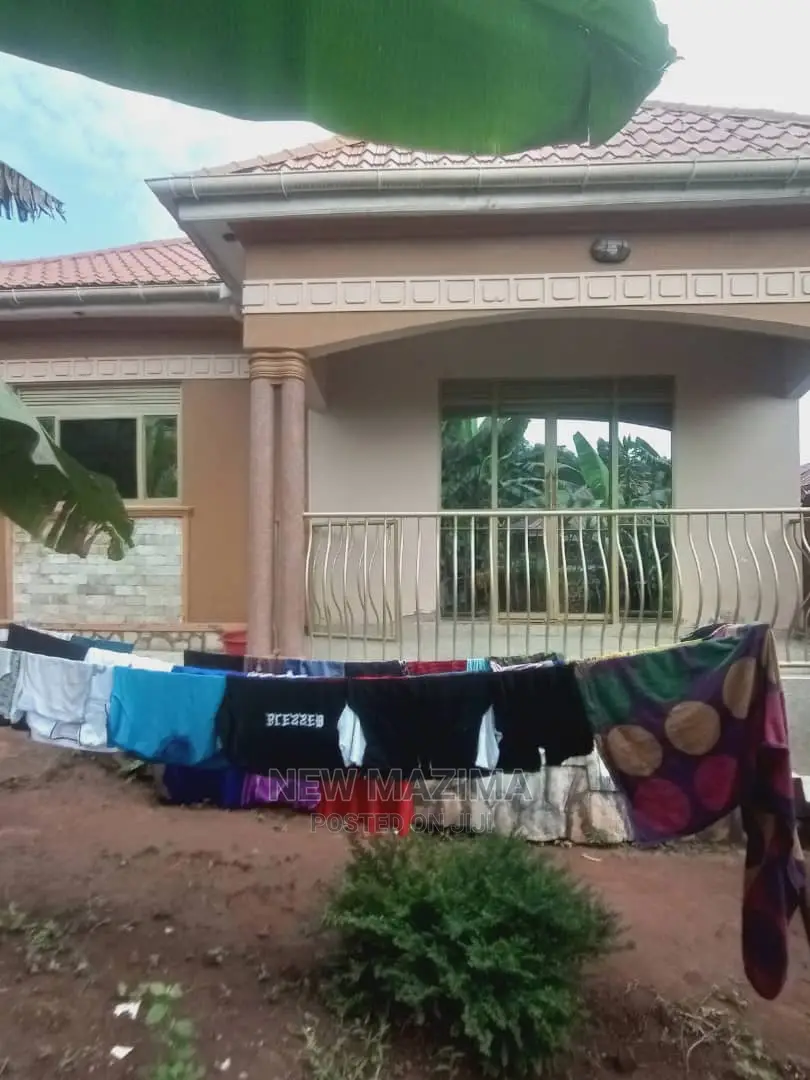 3bdrm Bungalow in Bulenga, Central Division for sale in Central Division