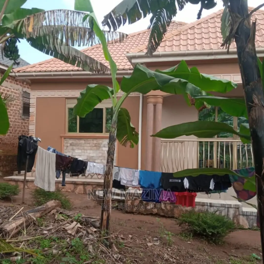 3bdrm Bungalow in Bulenga, Central Division for sale in Central Division