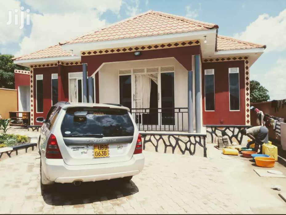 Deal,Sonde House in Kampala