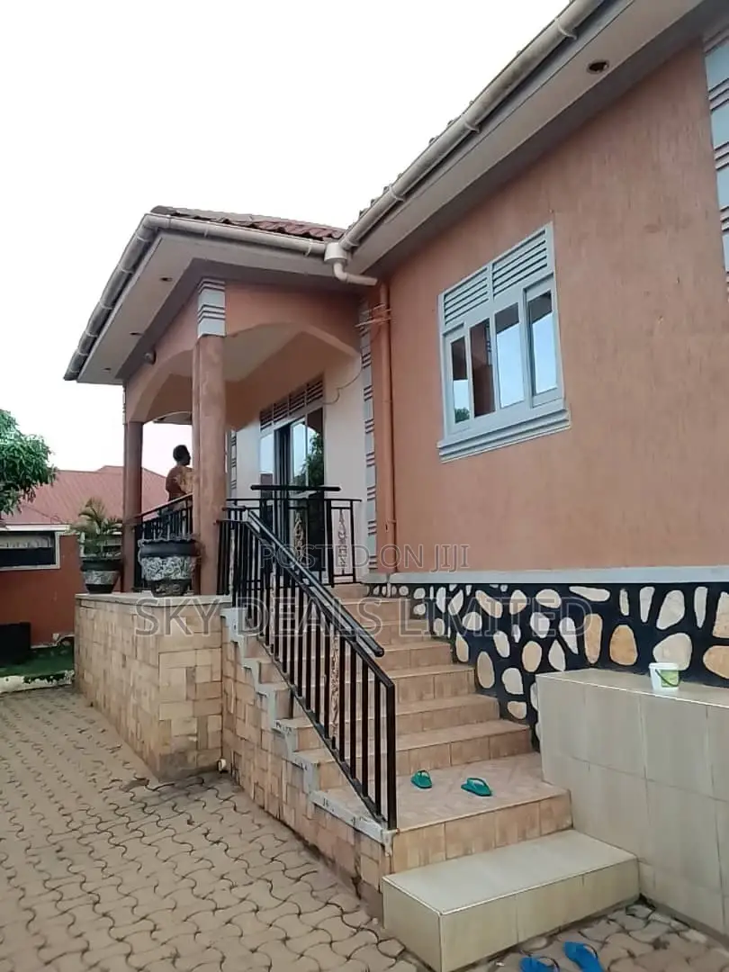 3bdrm Bungalow in Bukooto, Nakawa for rent in Nakawa