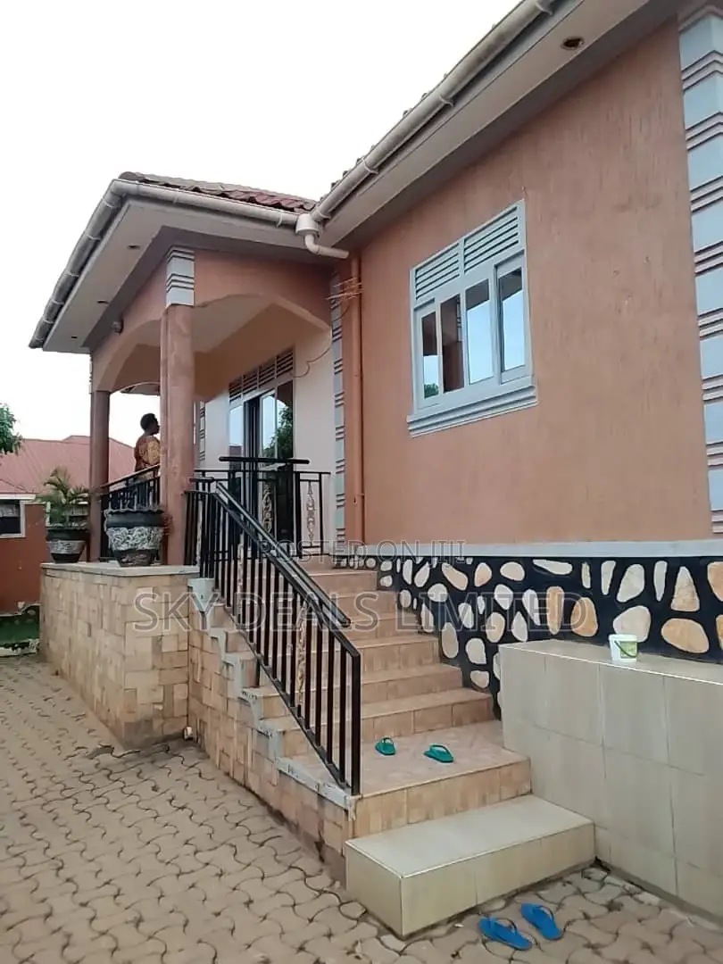 3bdrm Bungalow in Bukooto, Nakawa for rent in Nakawa