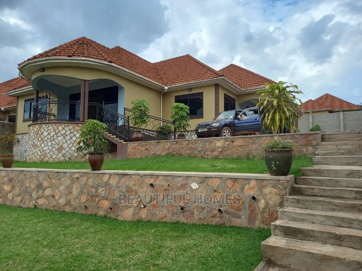Furnished 4bdrm House in Kyaliwajjara, Central Division for sale in Central Division