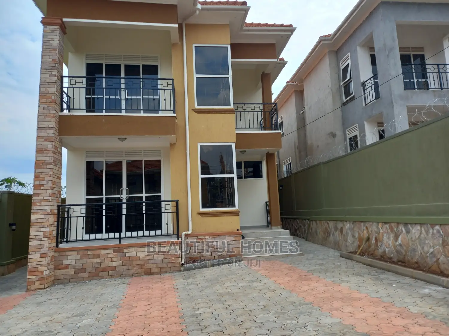 Furnished 4bdrm Duplex in Najjera, Nakawa for sale in Nakawa