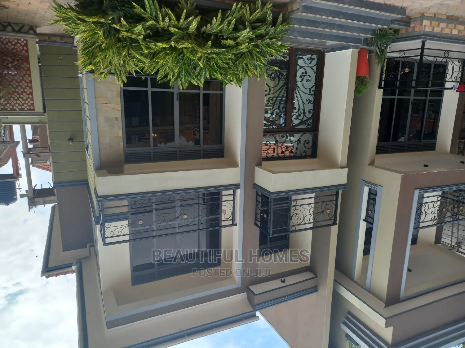 Furnished 5bdrm Duplex in Kyanja Gated Estate, Nakawa for sale in Nakawa
