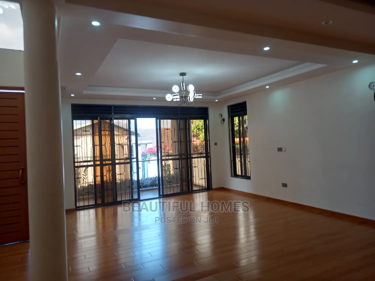 Furnished 6bdrm Mansion in Munyonyo Wealthy, Makindye for sale in Makindye