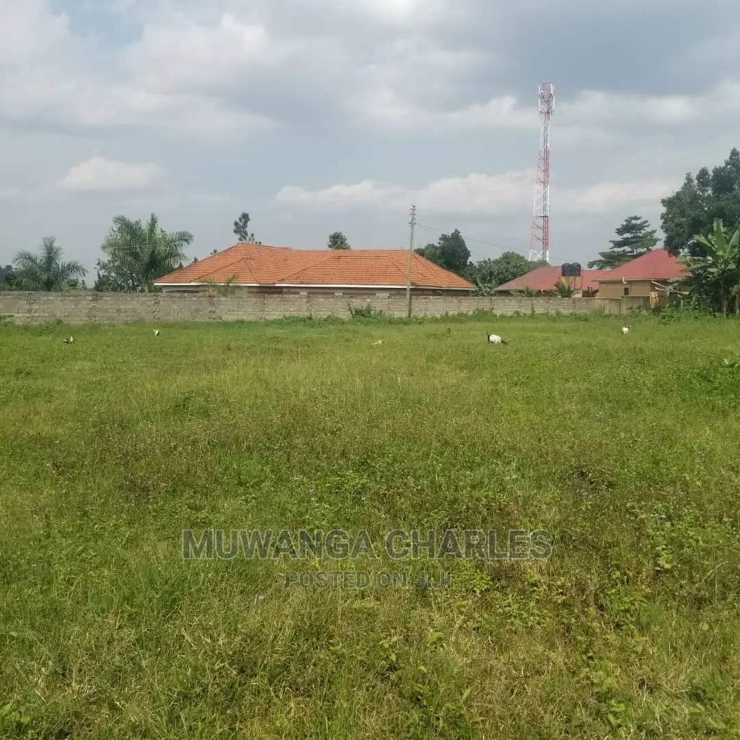100by50ft Plot in Kira on Quick Sale in Central Division