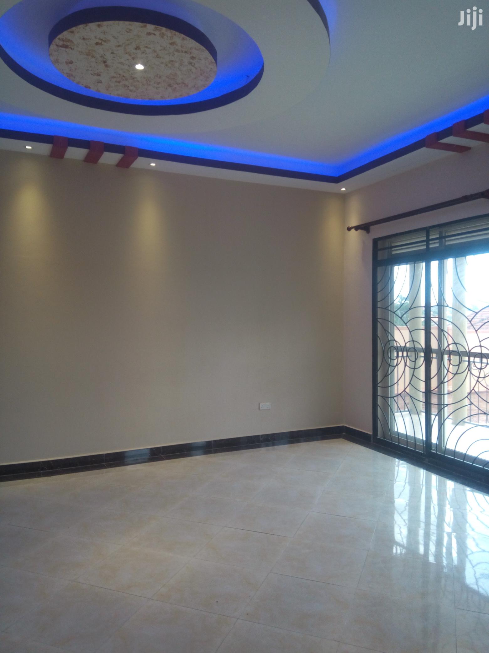 Kiira Corprate Class Neighbourhood House on Sale in Kampala