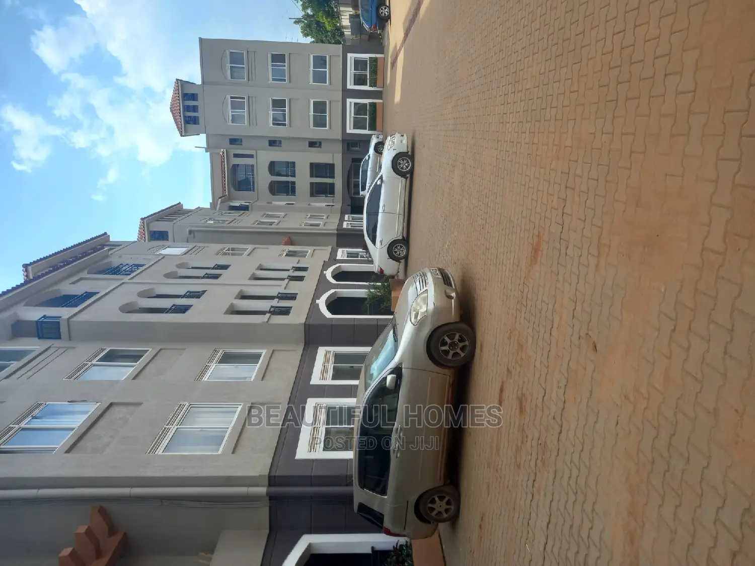 Furnished 2bdrm Condo in Naalya Estate, Central Division for sale in Central Division
