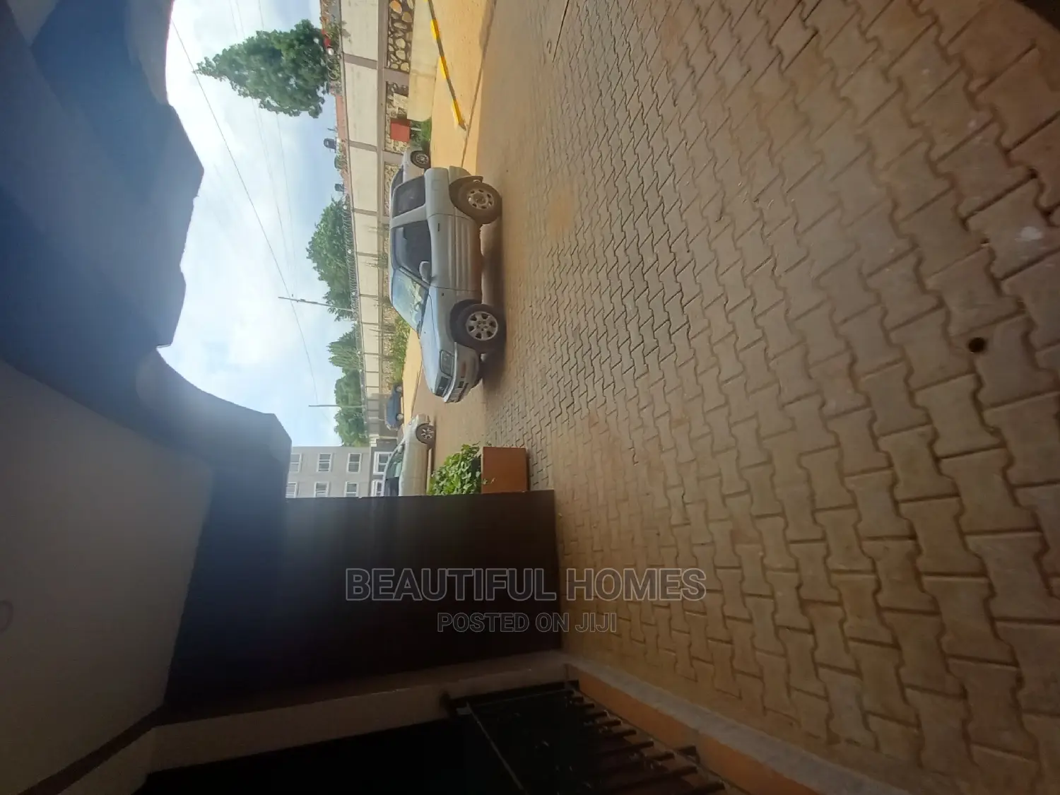 Furnished 2bdrm Condo in Naalya Estate, Central Division for sale in Central Division