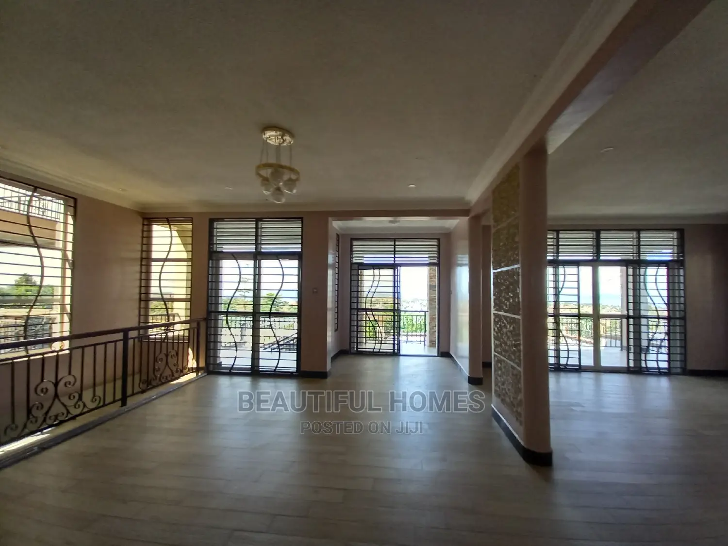Furnished 6bdrm House in Kigo Lake View, Central Division for sale in Central Division