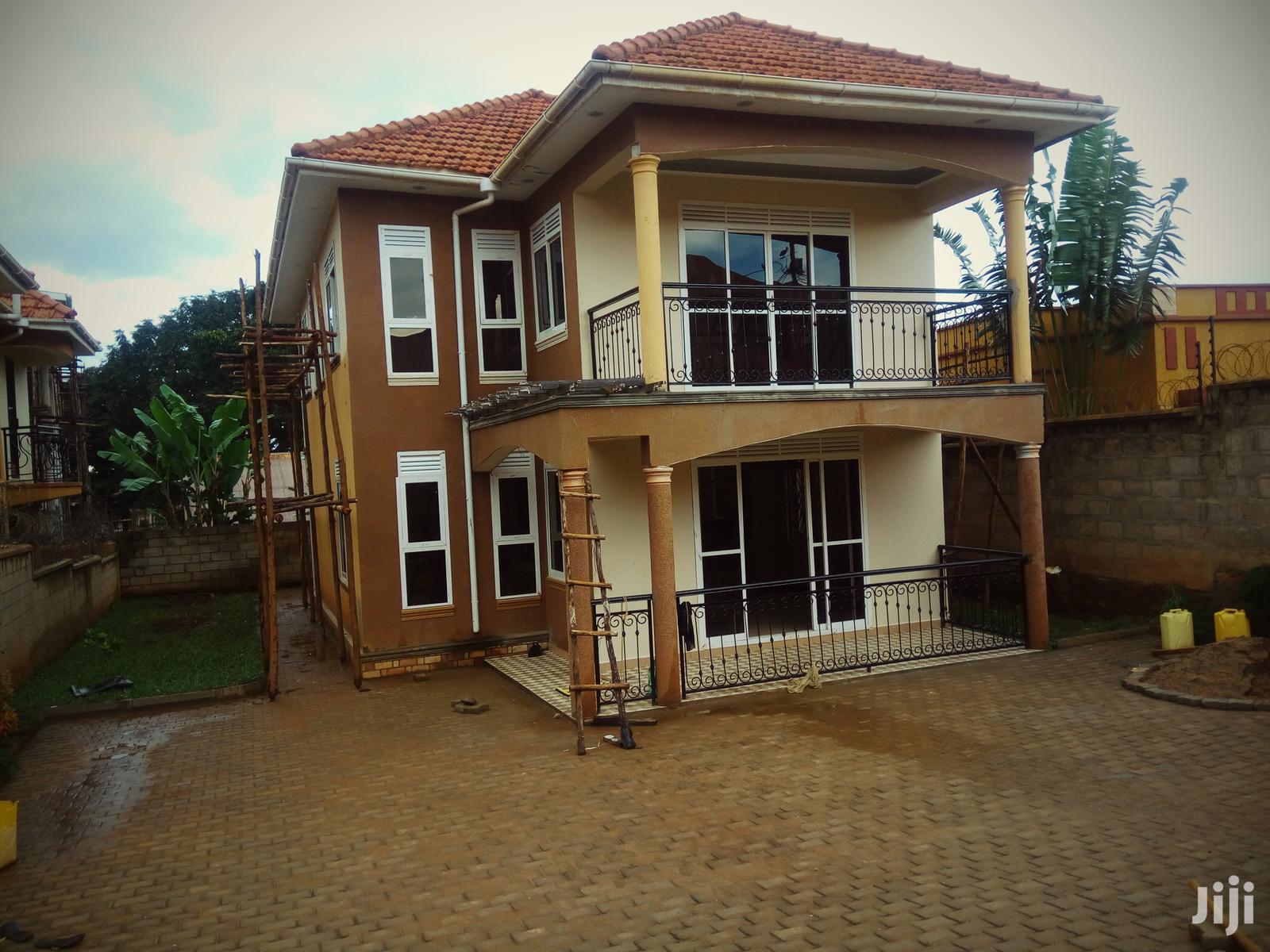 Kyariwajara Nalya Road Diplomat Home on Sell in Kampala