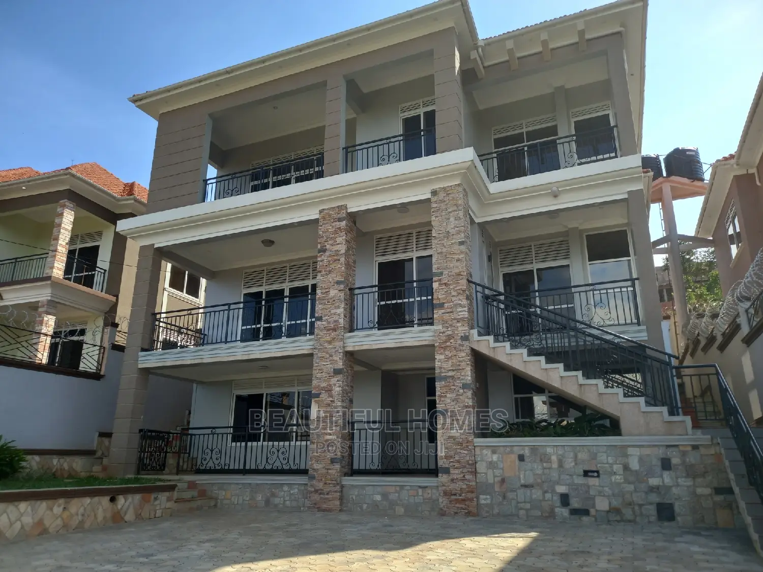 Furnished 6bdrm Mansion in Lake View, Central Division for sale in Central Division
