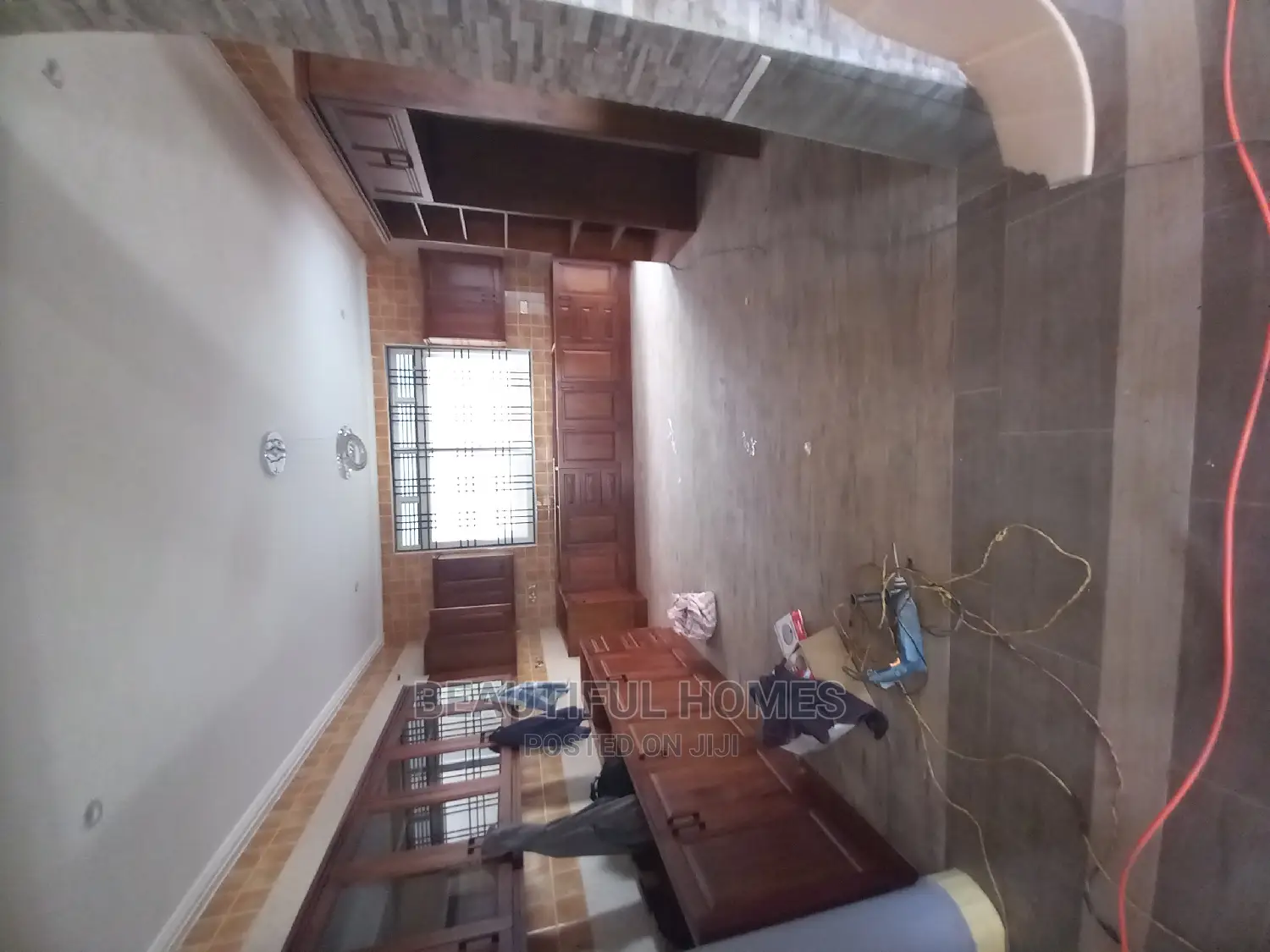 Furnished 6bdrm Mansion in Kigo Munyonyo, Central Division for sale in Central Division