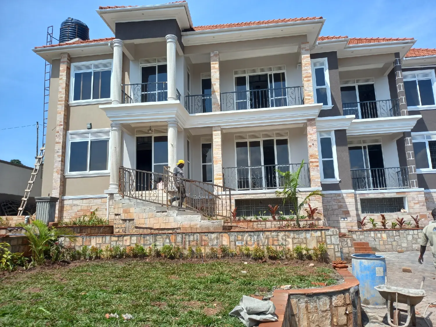 Furnished 6bdrm Mansion in Kigo Lake View, Makindye for sale in Makindye