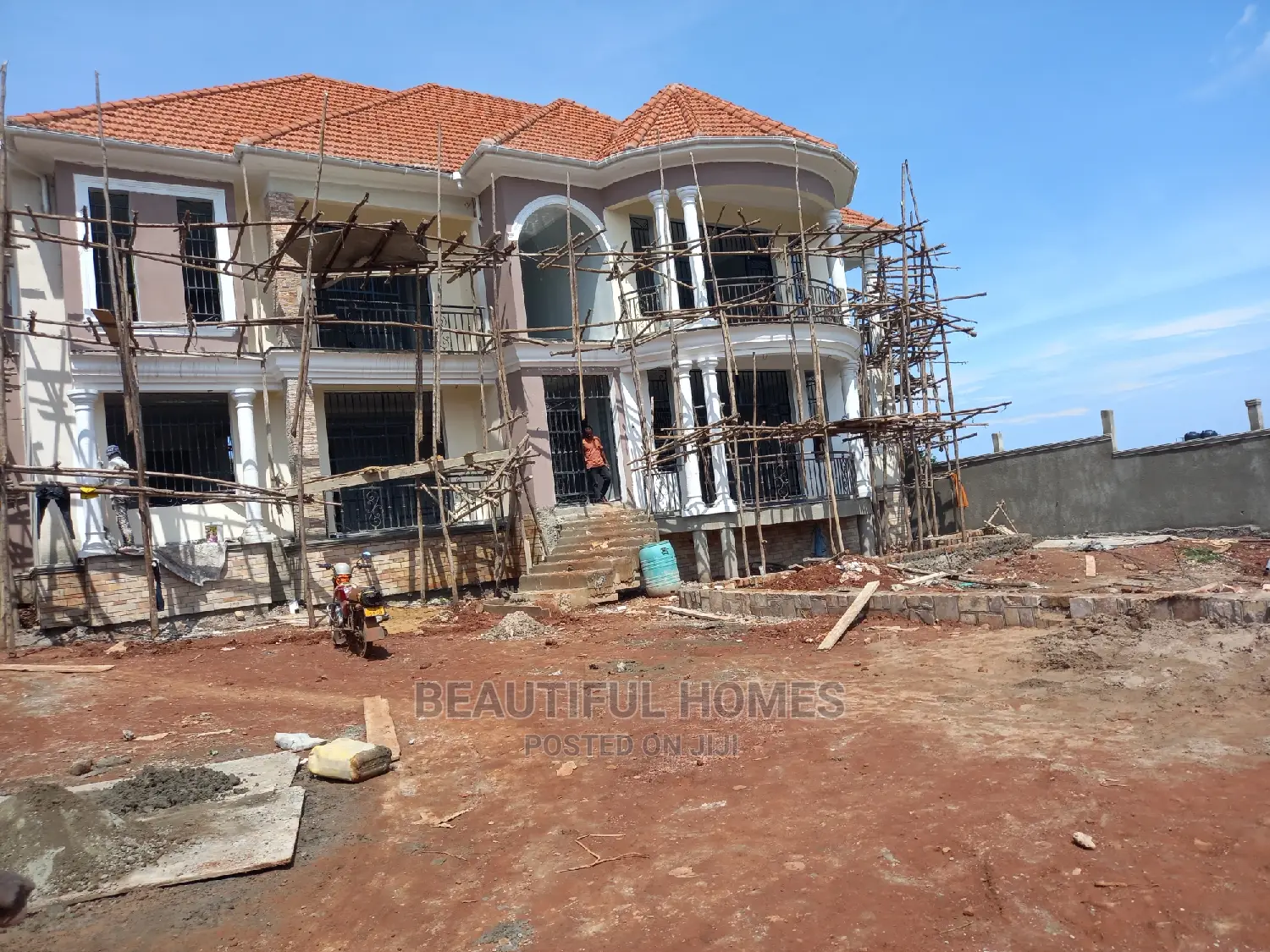 Furnished 6bdrm Mansion in Kigo, Makindye for sale in Makindye
