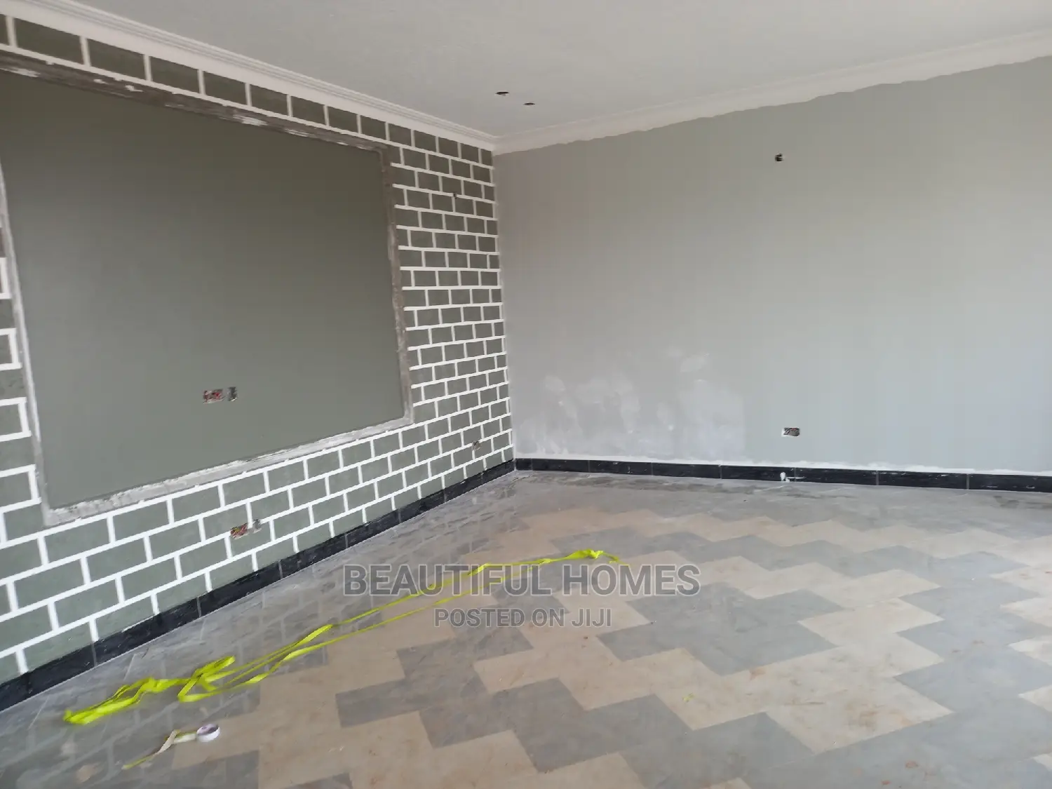 Furnished 6bdrm Mansion in Kigo Lake View, Makindye for sale in Makindye