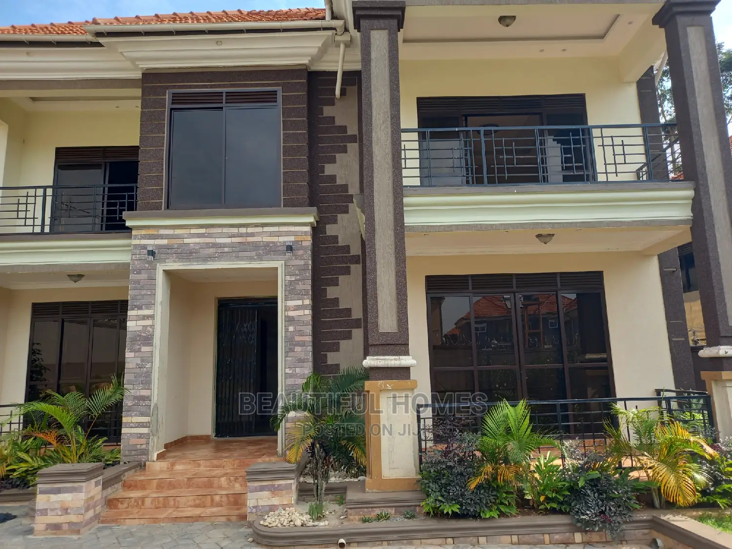 Furnished 5bdrm Mansion in Kisaasi Corporate, Kampala for sale in Kampala