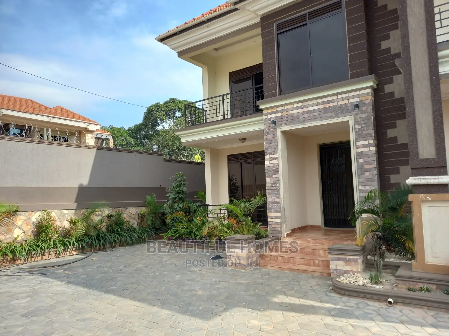 Furnished 5bdrm Mansion in Kisaasi Corporate, Kampala for sale in Kampala