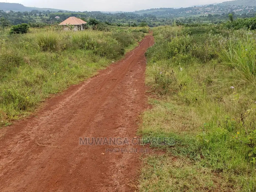 Plots in Kiwenda on Quick Sale in Central Division