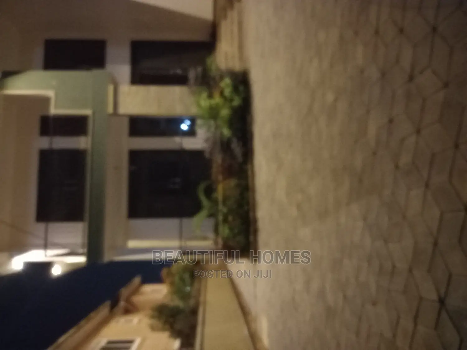Furnished 5bdrm Duplex in Kira All Tarmack, Central Division for sale in Central Division