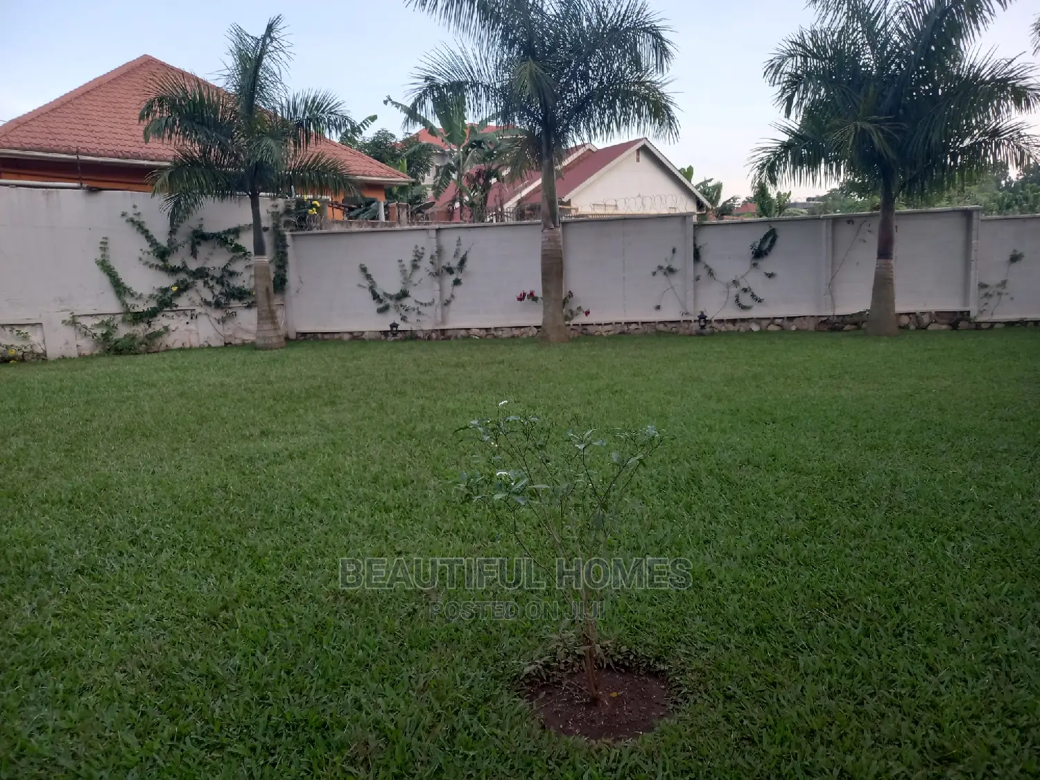 Furnished 4bdrm Bungalow in Kira for sale in Kira