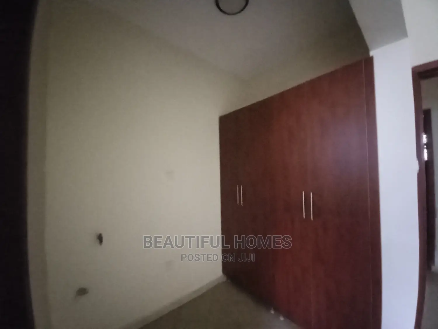 Furnished 4bdrm House in Kira Corporate for sale in Kira