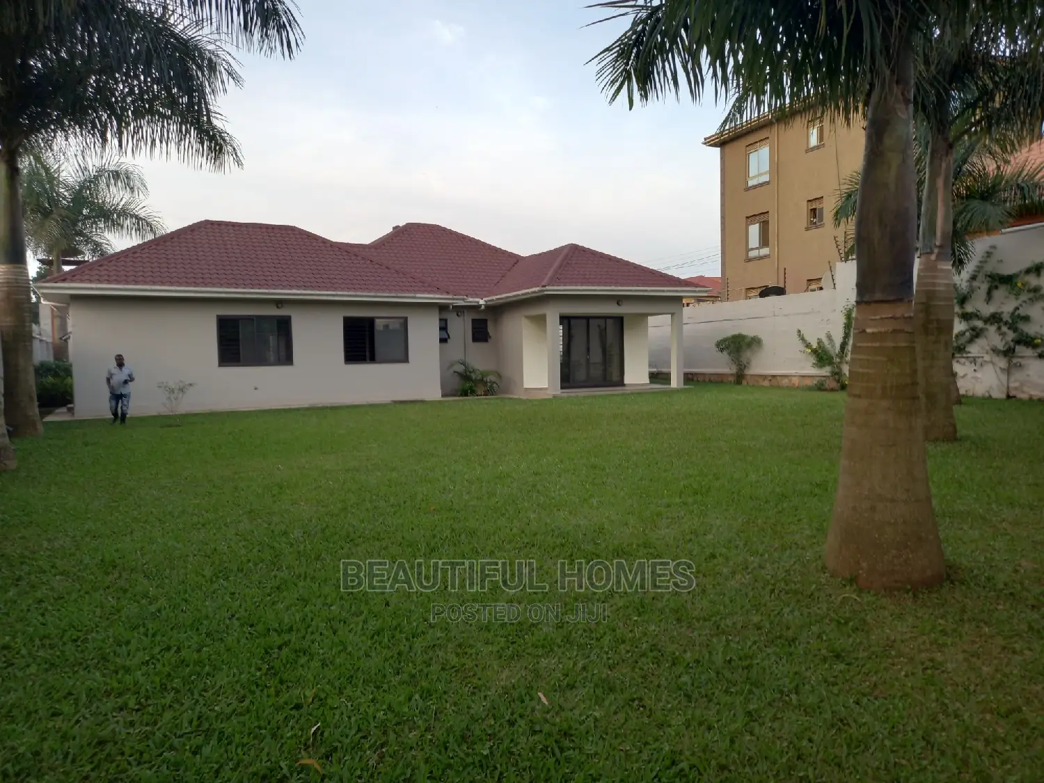 Furnished 4bdrm House in Kira for sale in Kira