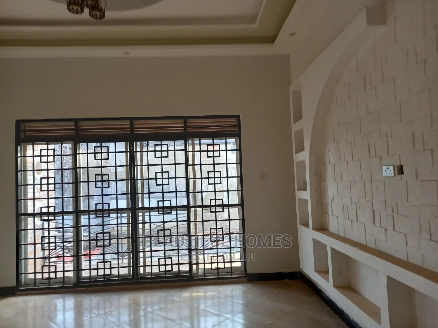 Furnished 4bdrm Bungalow in Kira for sale in Kira
