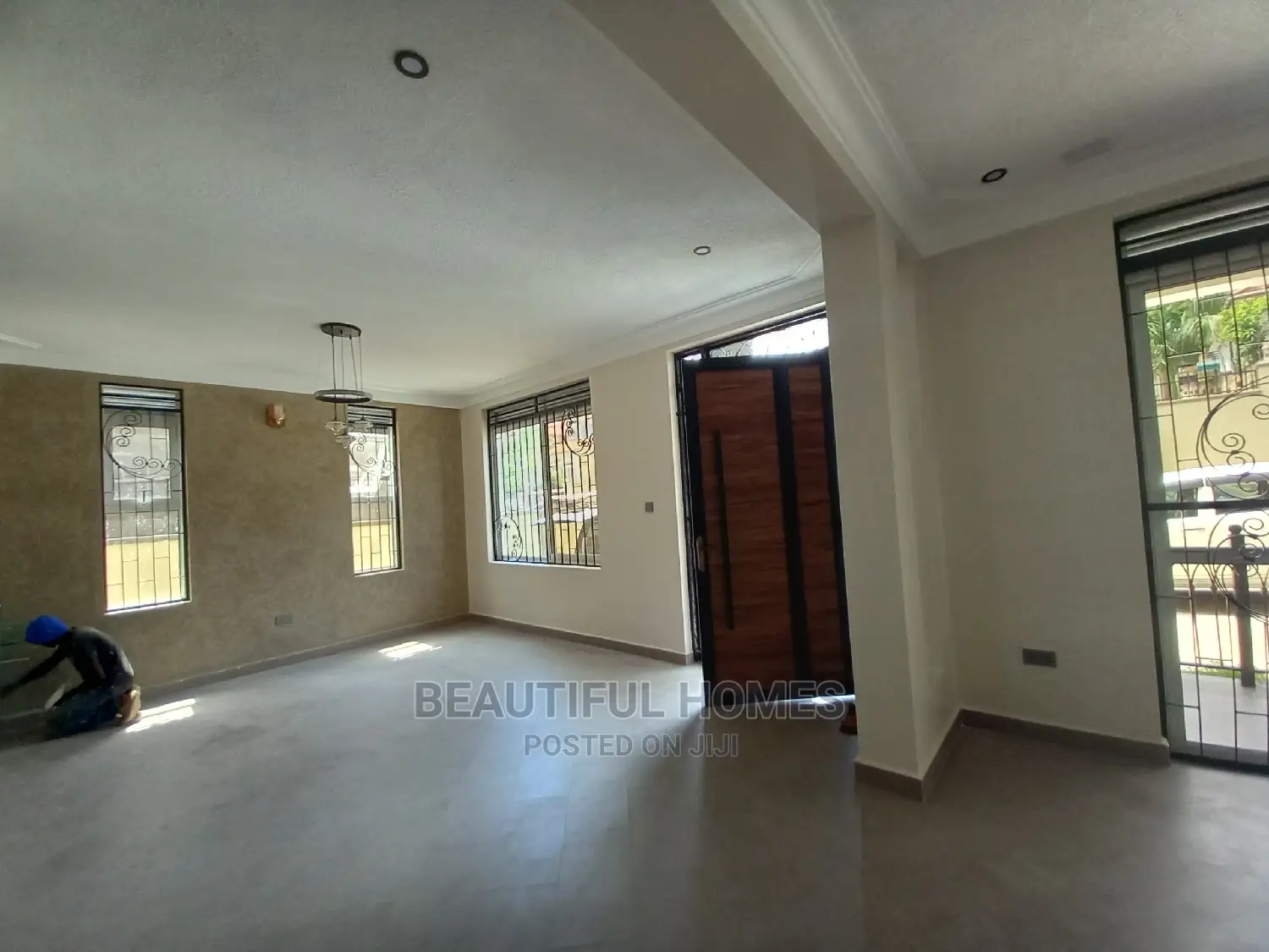 Furnished 5bdrm Duplex in Najjera, Central Division for sale in Central Division