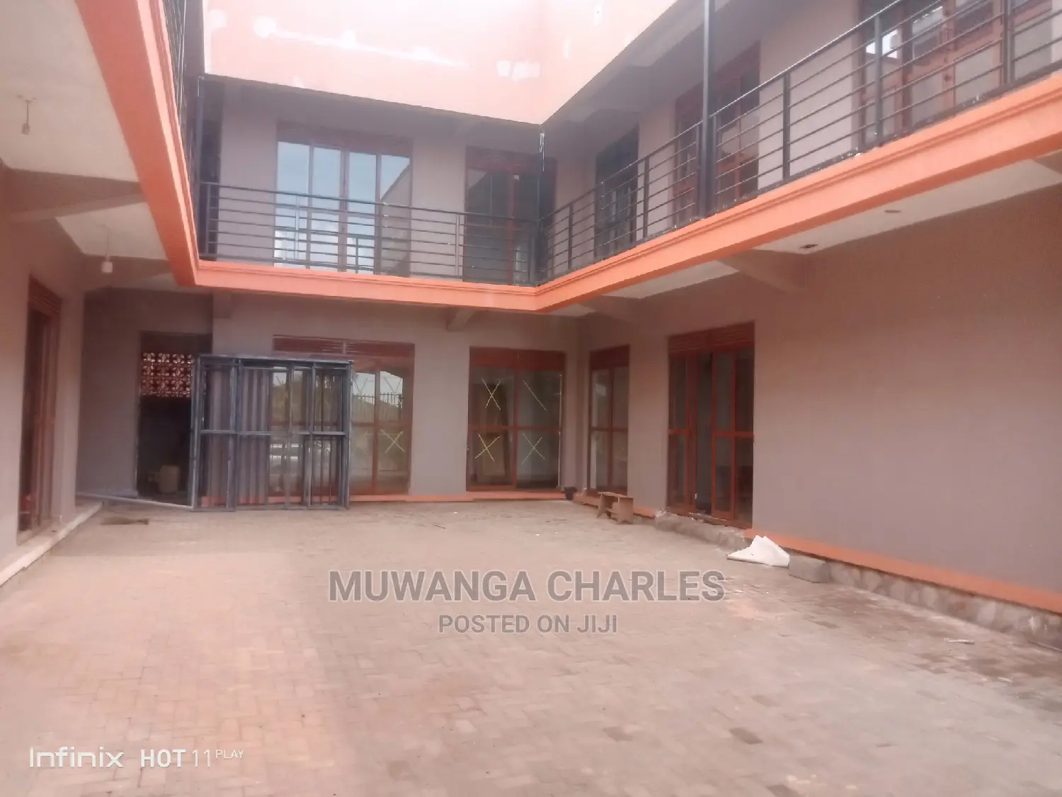 Shop's for Rent in Kungu in Central Division